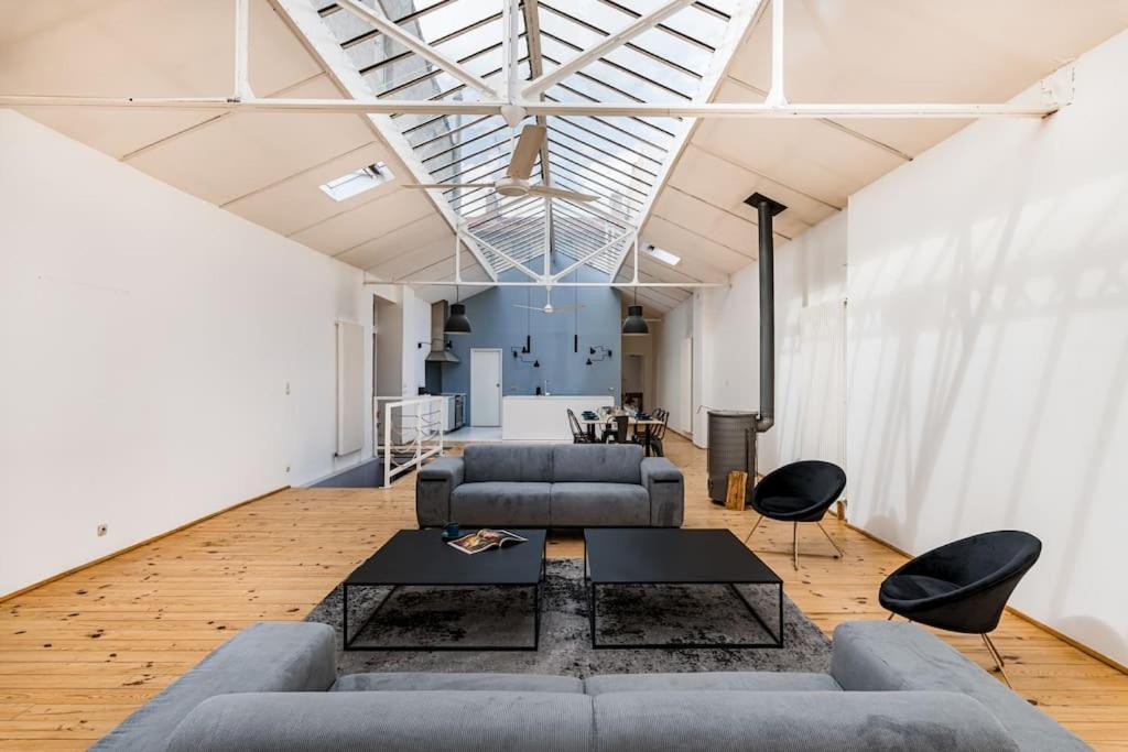 شقة Zeus Loft 400M² 6Rms 6Br Hypercentre سانت إتيان المظهر الخارجي الصورة