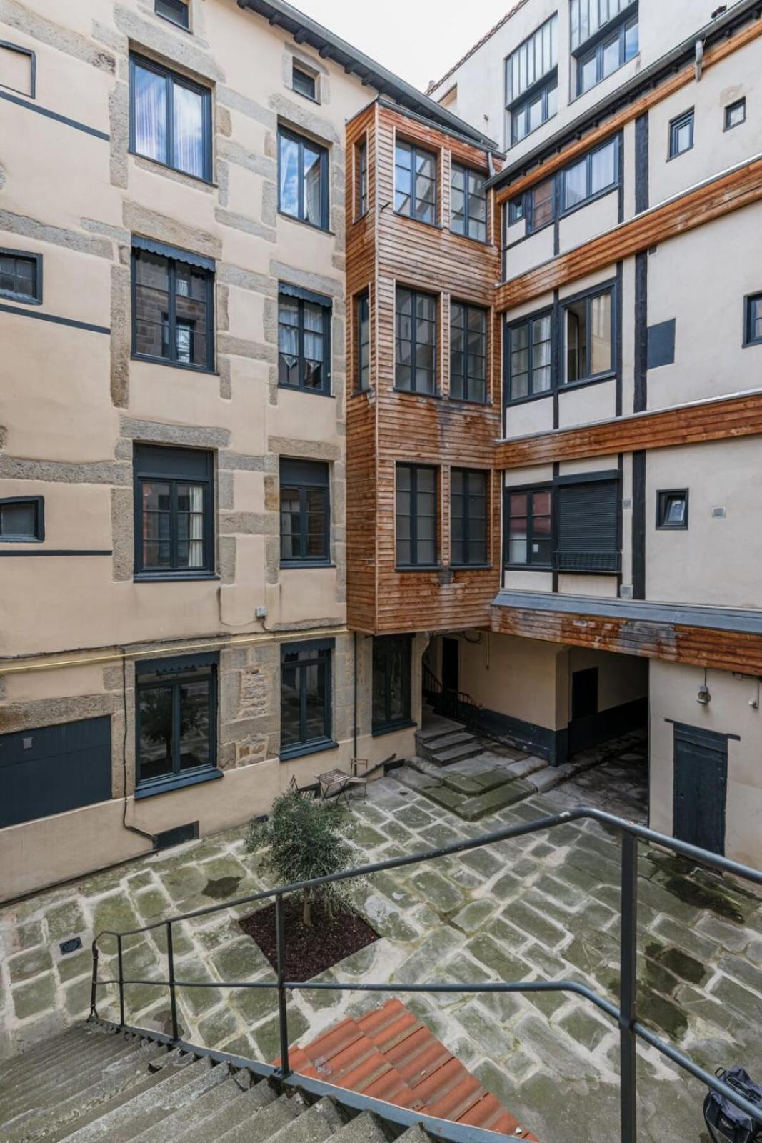 شقة Zeus Loft 400M² 6Rms 6Br Hypercentre سانت إتيان المظهر الخارجي الصورة